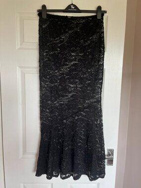 Lace maxi skirt